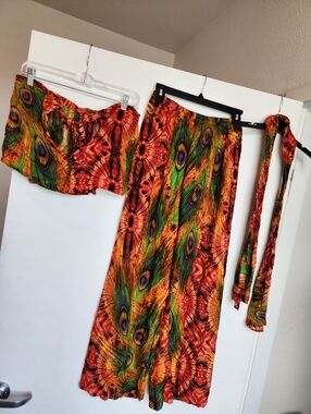 Women's Wide-Leg Peacock Print Pants/Crop Top/Hair Scarf Set - Orange Green